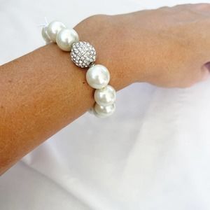 Chico's Pearl and Crystal One of a Kind Stretch Bracelet
